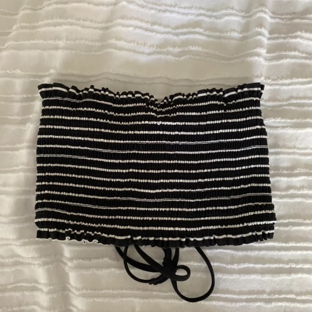 Black and white bandeau bikini top